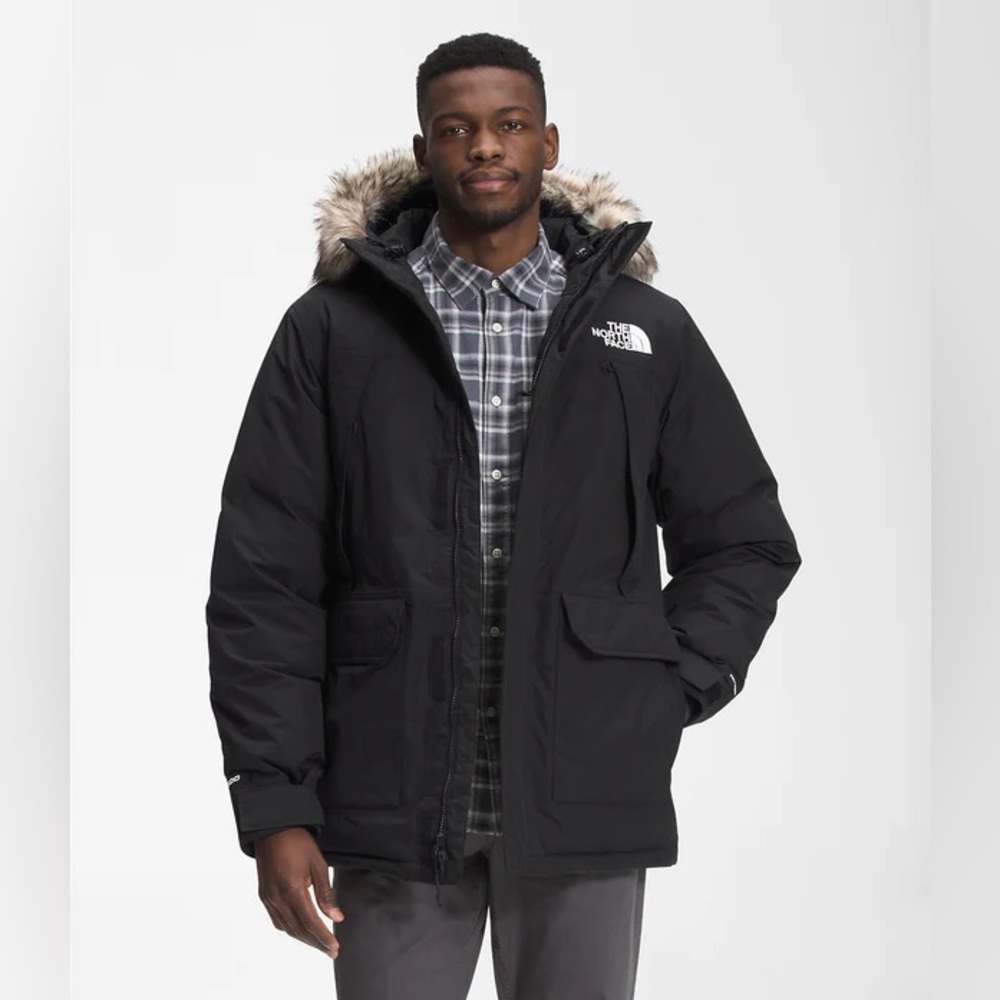 The North Face McMurdo Parka all black logo